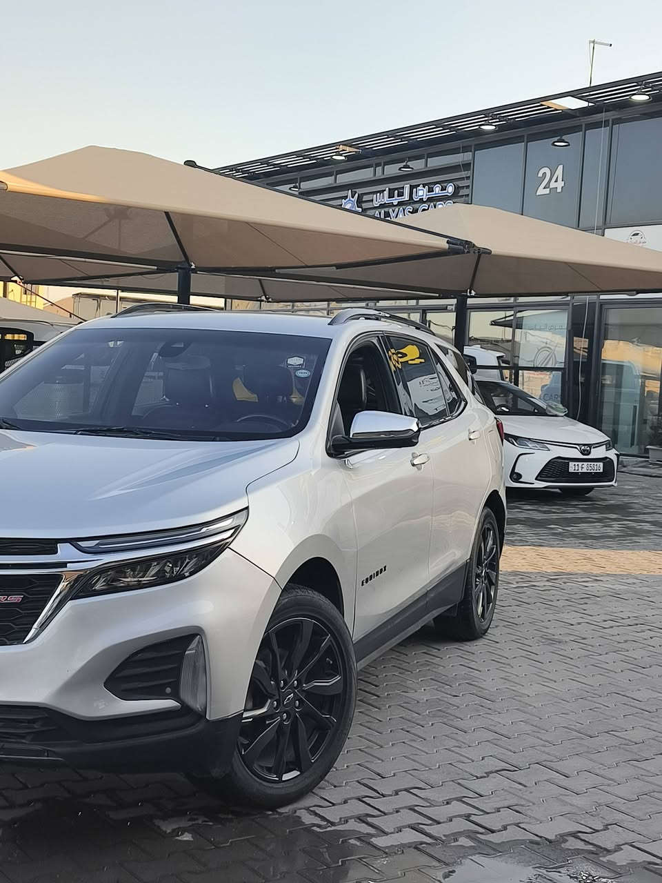 السلام عليكم ايكونكس 2022 RS حادثها جاملغ امامي فقط ايرباك ستيرن فقط صور حادث مرفقة بل منشور سيارة فولل بصمة وبصمة ابواب كشنات جلد ومخمل تدفئة كشنات وتدفئة مقود وكشن كهرباء فول تحكمات ستيرن كروس مثبت سرعة تحديد مسار رادارت امامي خلفي كامرت 360 درجة كار بلي أندرويد اوتو قطعتين تبريد ماشية 63 ألف ميل سيارة حلوة وتخبل ب165 وبيها مجال للطيبين مكاني كربلاء ***********
