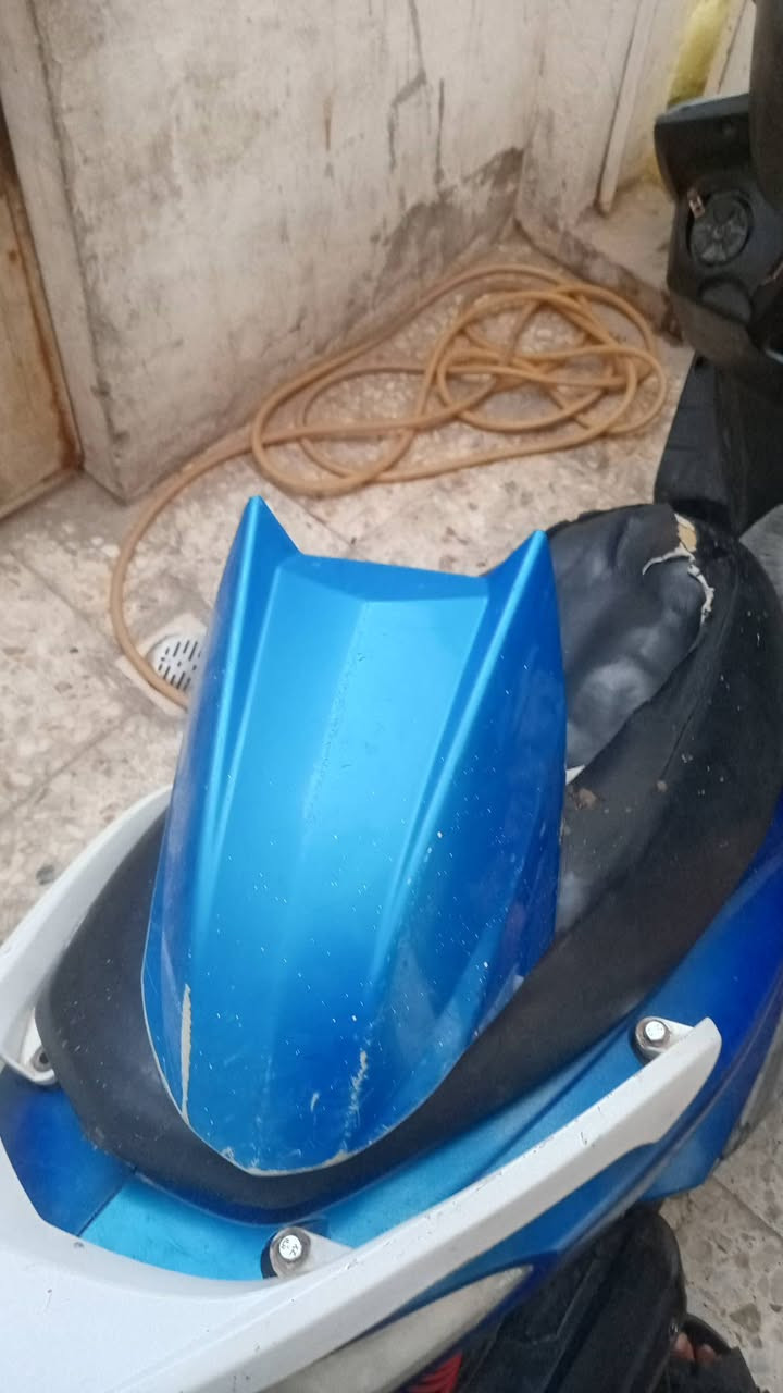 سلام عليكم غراض تفصيخ 
كفرات سكنس فحل الاون الزرق ب 60 بي مجال حك جيه+ من دون مازده ولا بك لايت+ كفر فوك مال اشاير موجود+ بيها تكحيلات 
كفرات سكنس فحل ابيض كاملات صفاح محكوك يردله صبغ 25 قفل 
قباقه هندر عدد 2 ب 20 واحد قفل شرط تفصيخ 
صدر امامي جمسون ب 100 
ضفيره وياها عقل مال سكنس نثيه + ترهم فحل 
ب 25 قفل هوه بس العقل جاي ينباع ب 20 
مكينه 58 ونص شرط شغل مندون كلجات ب 90 قفل 
صالنصه سكنس فحل بلادي ب 25 هم 
***********
بغداد مدينة الصدر كيارة ما عندي توصيل

