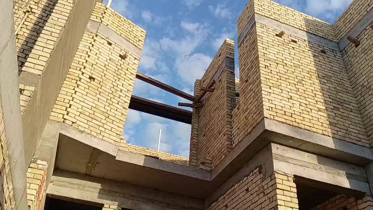 لسنــا الأفضـــل ولكـــن نطمــــح أن نكـــون المتميـــزيـــن دومـــاً"⚘⚘⚘⚘
جزء بسيط من اعمالنه المتواضعه

ولكم التعليق ♥♥

***********

كوادر العامري ♥♥

🌹قوالب شرط النضافه🌹

🌹بناء بصطوات اصحاب خبره من البصره🌹

                   🌹كوادرلبخ ونثر 🌹

♥ومن الله التوفيق♥
