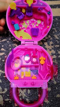 أي قطعة • للبيع • متنوعة