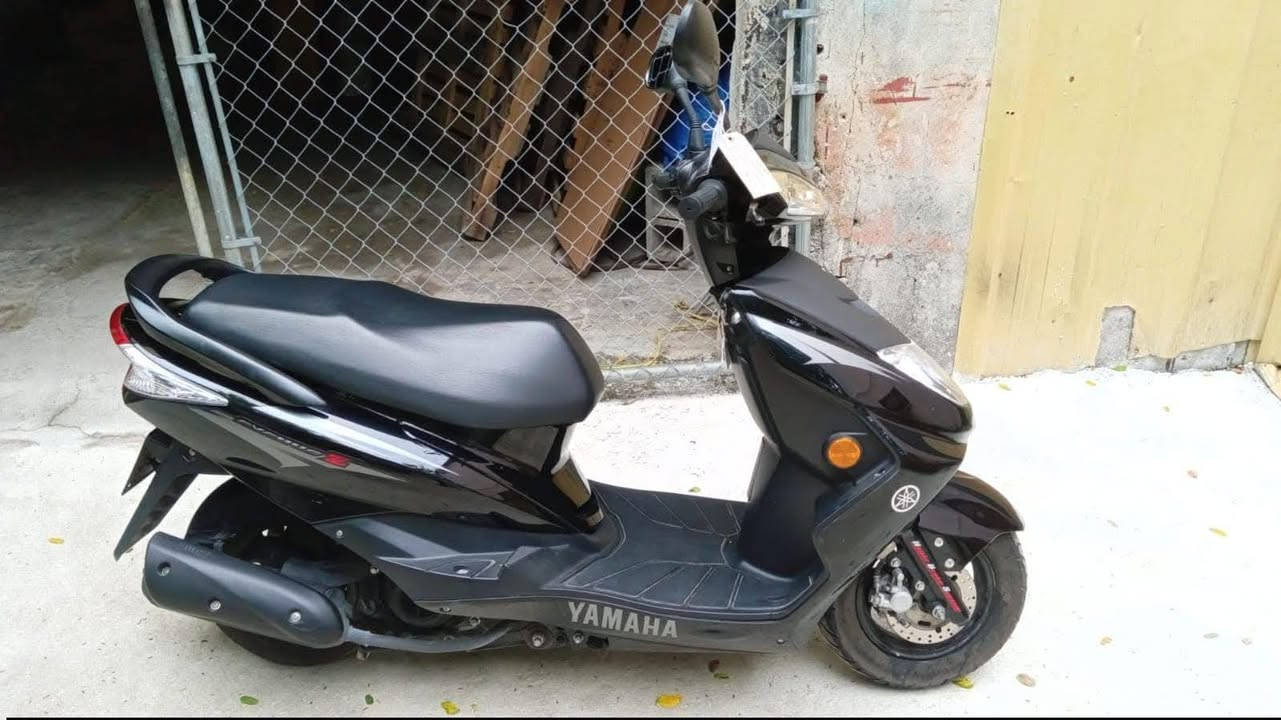 دراجات عدد 4 متوفر رمبه قبل ايام استلمتهن من الشحن سكنس  زت ياباني اصدار شمال اسيا Cygnus ZZZ
دراجات جديدات بالجيس ممشاهن قليل جدا لايت زنون مكينه خرسه بلاديه تجي المكينه وجميع ادواتهه بريز كابريتر ومتوفر نوزل قطعه وحده للاستفسار *********** 

الكابريتر سعرهه على مليون القطعه 

النوزل مليون وميتين 

المكان المشتل
