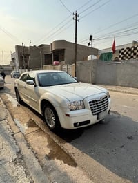 اوباما 2010 كنديه محرك  2700  6 سلندر ماشيه: 195 الف  السياره بدون صبغ...