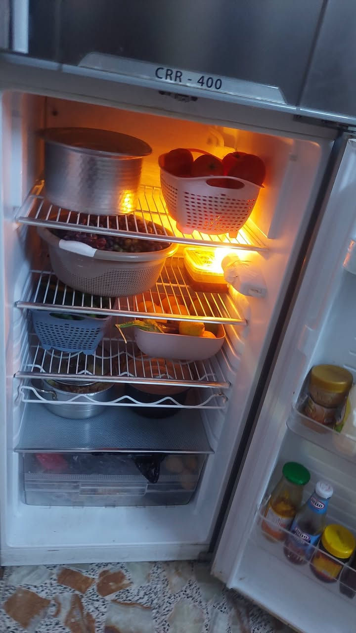 سلام عليكم حبايب مكلف بلنشر ثلاجه ١٨ قدم نظيفه جدآ السعر ٢٥٠ الف


**إذا كنت صاحب هذا الإعلان وتريد حذفه لأي سبب، رجاءا أرسل رسالة إلى الدعم الفني**