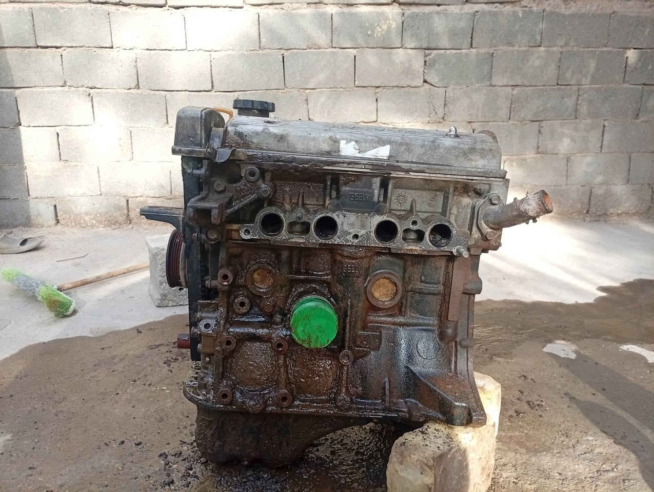 محرك سيكي شقال بس بي تنقيص بدل  ركات وان وان ما 

عجبك طلع  مكان بابل وارديه خارج  رقم ***********

سعر 75 بي مجال قليل  بيع مستعجل كلش ما توصل عله نت
