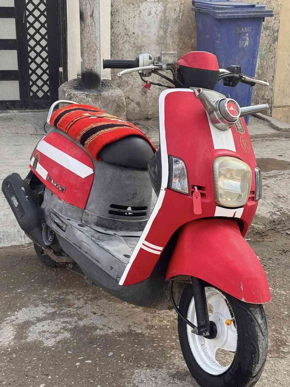 يالله سلام عليكم دراجه بوليس للبيع الدراجه نازله رمبه جديد مصارلها هواي ختم واحد ويا المكينه ولمكينه مكفوله برغي ممفتوح بيها كهربائيات شغاله كلها مابيها نقص العنوان ديالى بعقوبه السعر اتصل ع رقم وتدلل 📞***********
