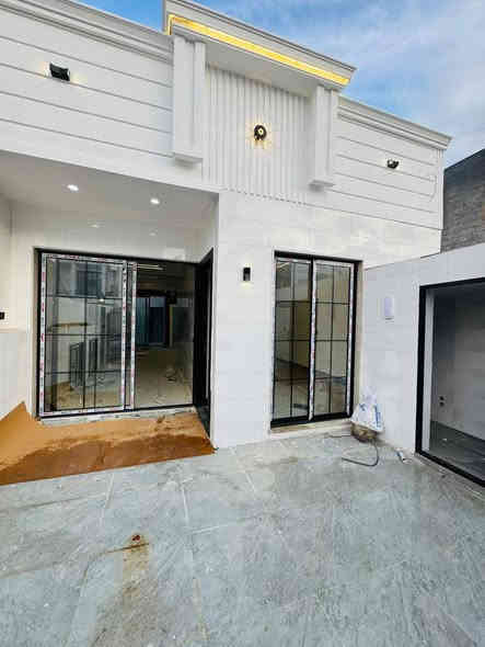 بيت للبيع في  اربيل 8 حصاروك
المساحة 125 متر
السعر : 5 دفاتر 80 ورقه قابل للتفاوض
فيديو البيت تواصل وياي ع واتساب***********
