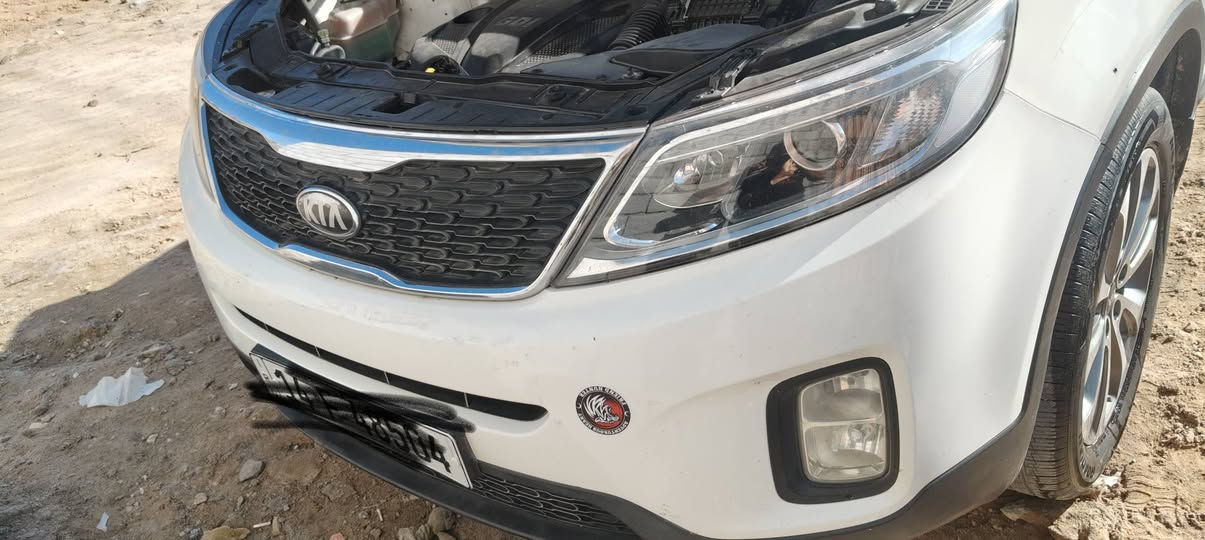 13 خليجي اربعه سلندر
سبعه راكب باقي بصمه مواصفات معروفه ماعدة الفتحه مكفوله لغد وشواصي ولحيم وكص وجفيه وحادث مكينه كير حداديه تبريد تكم كفاله جاملغات بيها وصبغ قماره مكان بصره رقم انكليزي  سنويه بسمي  هزه جديده بيع  مراوس حسب القناعه هاتف *********** خابر وتدلل ع السعر
