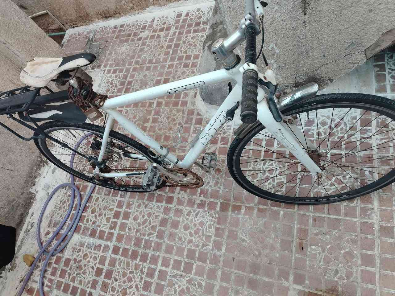 للبيع بغداد الامين ***********
