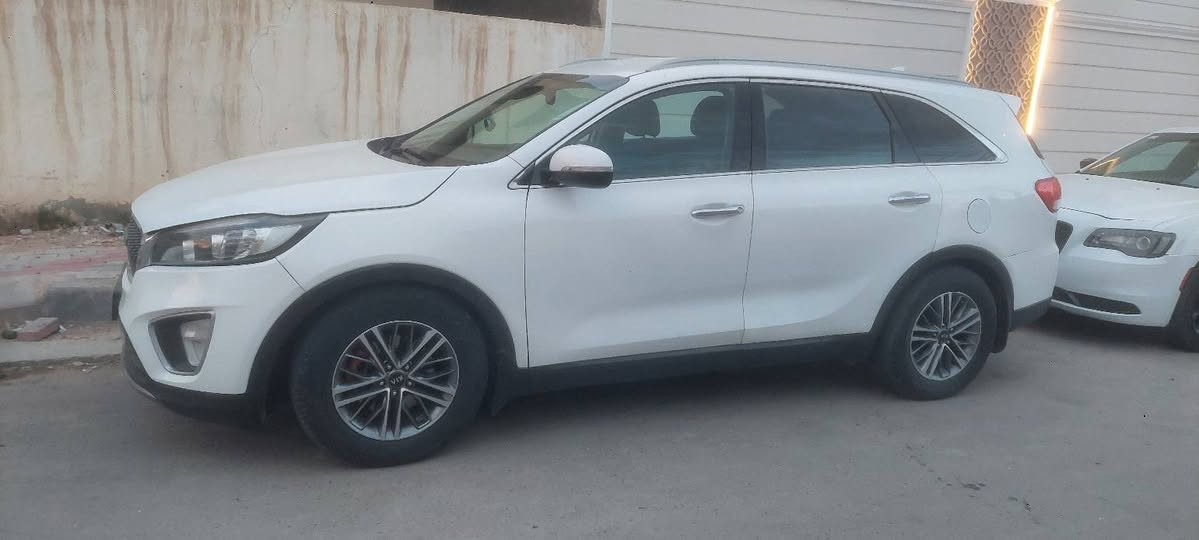 سلام عليكم سورنتو موديل 2016 امريكي حادث جاملغ امامي 
محرك اربعه سلندر ٢٤٠٠ السياره جاهزه السعر ١٥٠ العوان كربلاء 
رقم الهاتف ***********
