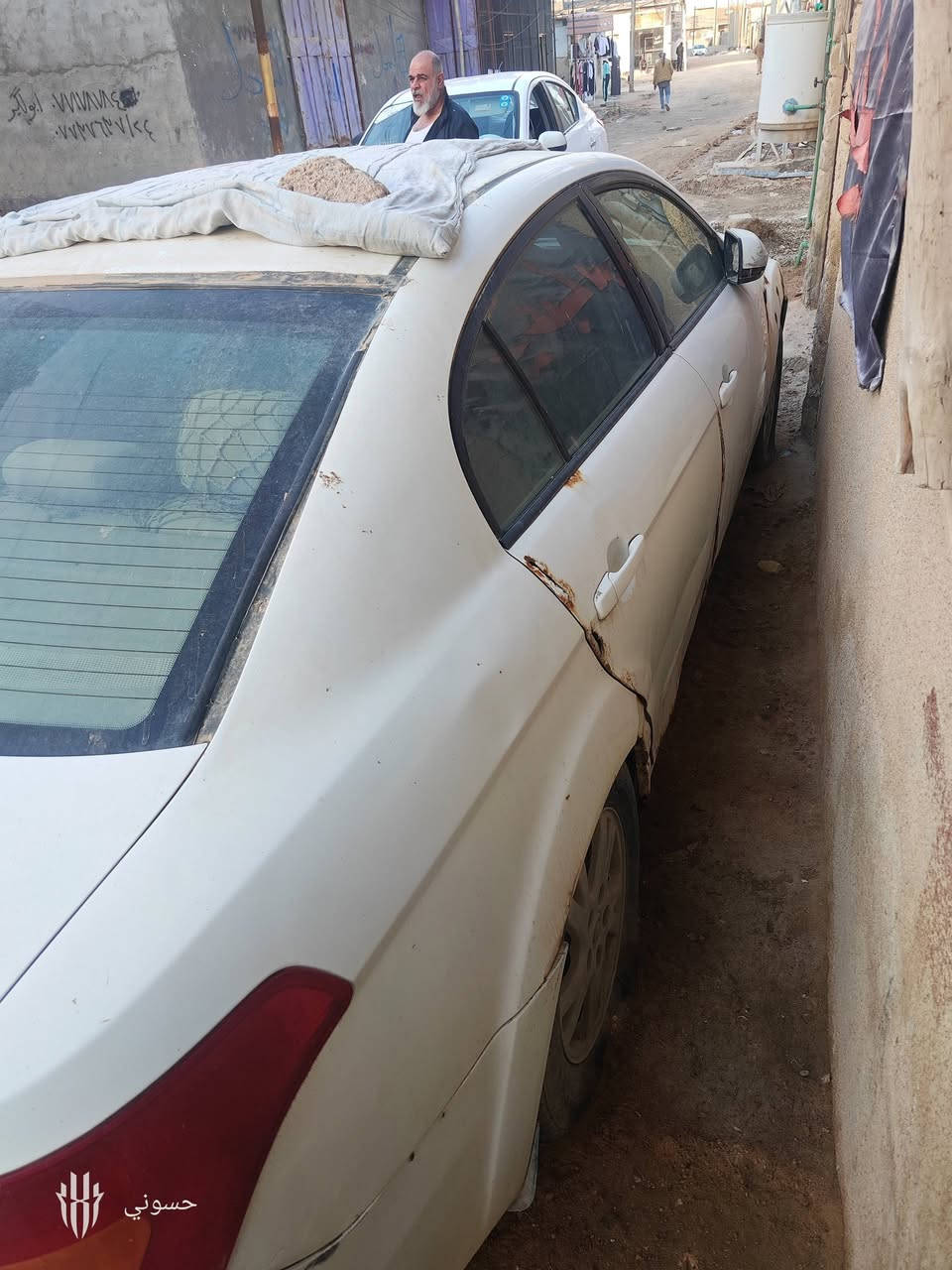 السلام عليكم سيارة بي فاو مديل 2013
نقصهه كير ومثل ماموضح بلصورة 
السعر 20 ورقة وبيهه مجال كلش قليل 
***********
