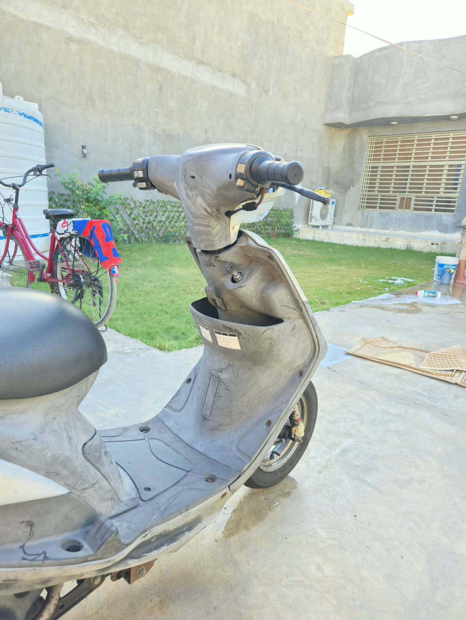 السلام عليكم ماكس عدله للبيع السعر 1150 بيهه مجال قليل المكان بغداد جسر ديالى الجديد الرقم ***********
