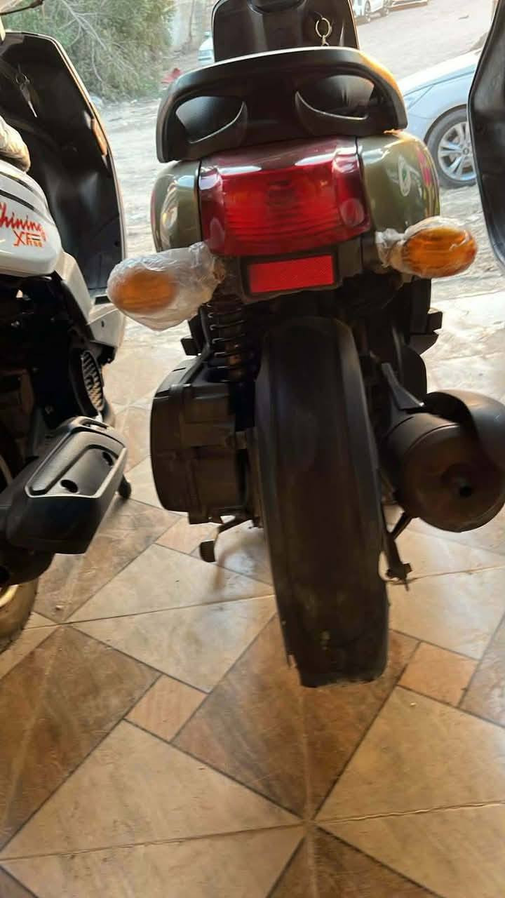 ( أعيد النشر بسبب الوعود الكاذبه )سلام عليكم فله للبيع كفاله عامه برغي ما مفتوح بيه لا بخار ولا تنقيص شلع ومعدل ختم واحد مكان دوانيه دغاره( السعر مليون  وبيه) مجال لطيبين ***********
