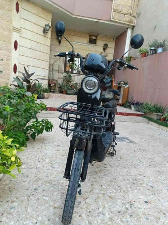 دراجه شحن للبيع اي عيب مابي السعر 350 وبي مجال للطيبين الرقم *********** مكان كركوك حي عدن
