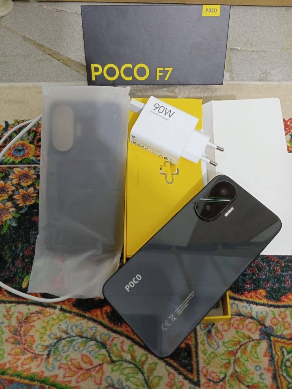 للبيع أو للمحتاجين جهاز بمواصفات "وحش" وأداء خيالي! 📱✨
​جماعة الألعاب والأداء القوي، هذا الجهاز مو بس موبايل، هذا أداء جبار. جاي أبيع موبايلي الشخصي بسبب ظرف مادي (أقساط معهد).
​نوع الجهاز: Poco F7 5G
​الذاكرة: 512 جيجابايت
​الرام: 16 جيجابايت (نسخة الأداء العالي)
​الحالة: الجهاز نظيف جداً، محافظ عليه، وأخو الجديد، واستخدام 11 شهر فقط.
​الضمان: الجهاز ما زال مشمول بضمان شركة الأماني (الفاتورة موجودة ومرفقة).
​الملحقات: الكرتونة الأصلية، شاحن السرعة الخارق 90W، وكل شيء يجي وياه.
​الجهاز كامل مكمل وما يحتاج له أي صرفية، جاهز للاستخدام ومواصفاته ما تخذل.
​السعر: 465,000 دينار (وبالخير نتفاوض للجادين).
​المكان: كربلاء.
للتواصل والاستفسار، يرجى مراسلة الصفحة أو التعليق.
***********
