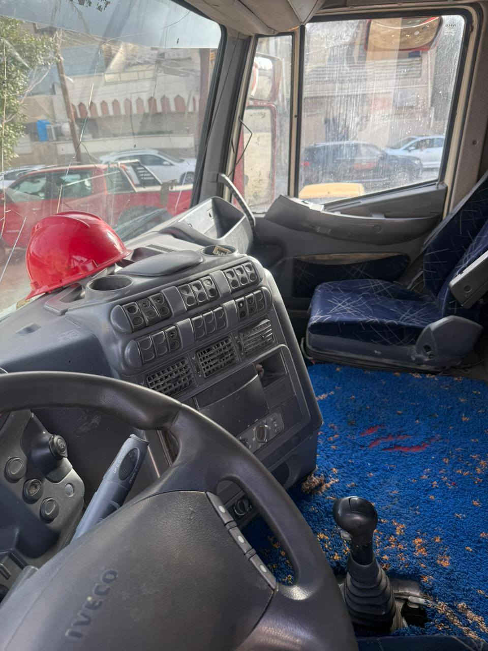 افيكو راس تريله للبيع موديل ٢٠٠٣ رقم كركوك قرار ٤٨ سياره كلش نظيفه كير حصيره كفخ المكينه كروز ١٣
مكانها بغداد الطالبيه سعرها ١٠٠ورقه سياره لوك جديد نسأل الله التوفيق ***********
