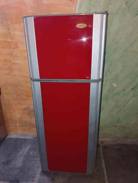 اغراض مستخدمه للبيع مكان بغداد
***********
