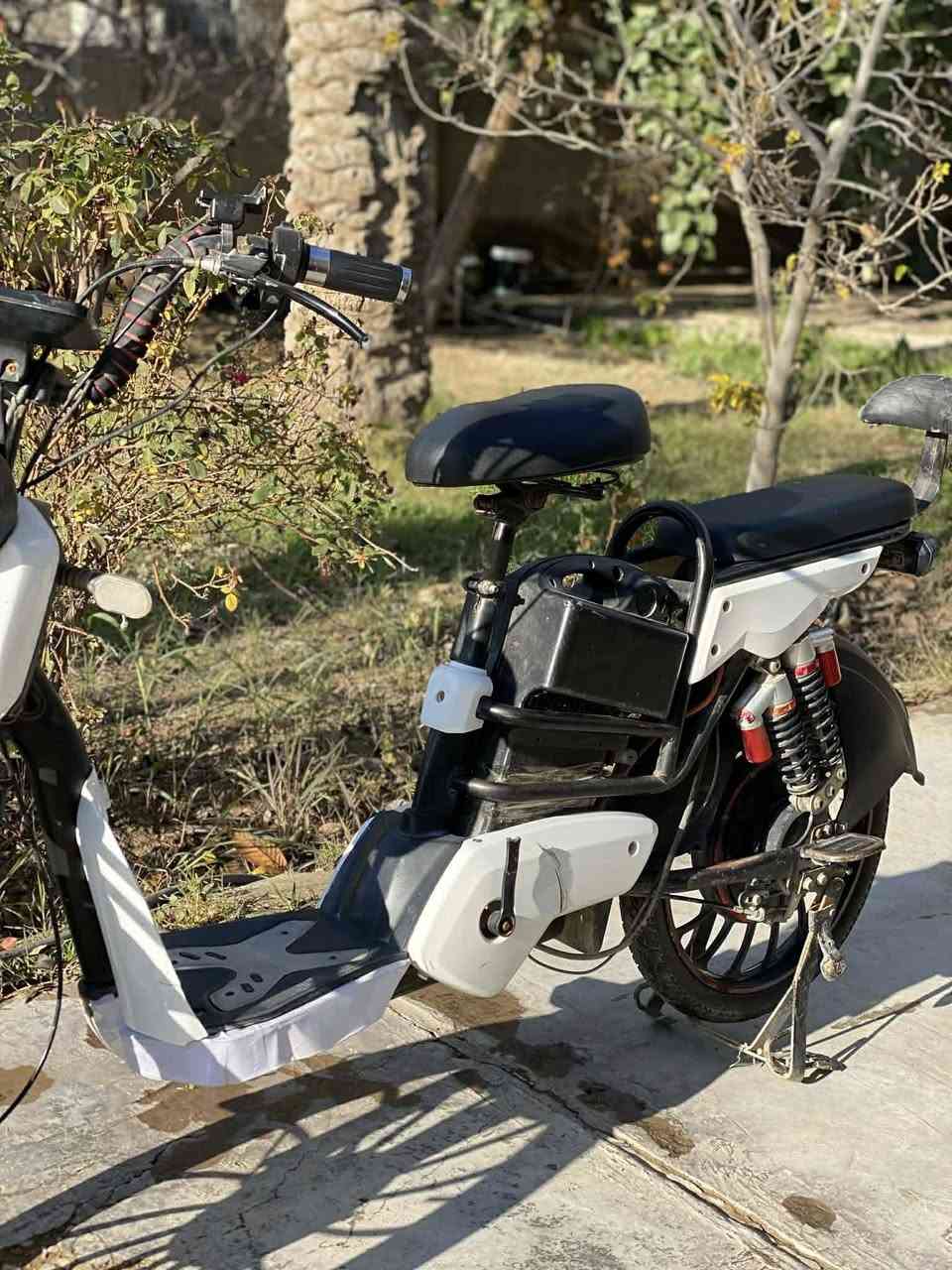 السلام عليكم بايسكل شحن لبيع موديل 2024 كله كامل بطاريات جدد عل فحص مكان ديالى بعقوبه السعر 170 بي مجال التوصيل خاص او رقم (***********) وتحياتي للجميع
