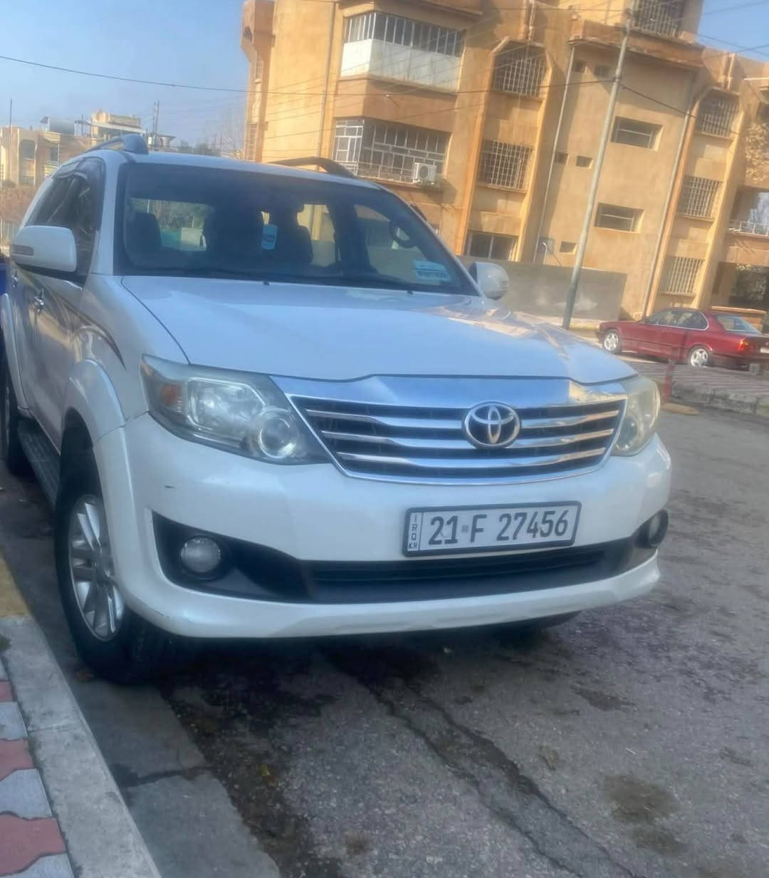 تۆیۆتا فۆردچنەر 2012 دەبل ئەکسل نمونە 1 دەرگای پەمپە گێرومەکینە بەشەرت سەیارەکەنمونەیە سەنەوی تازەیە شوێن هەلەبجەی شەهید 180 گەلاو مەعمەلە ***********_*********** حلبجة, السليمانية
