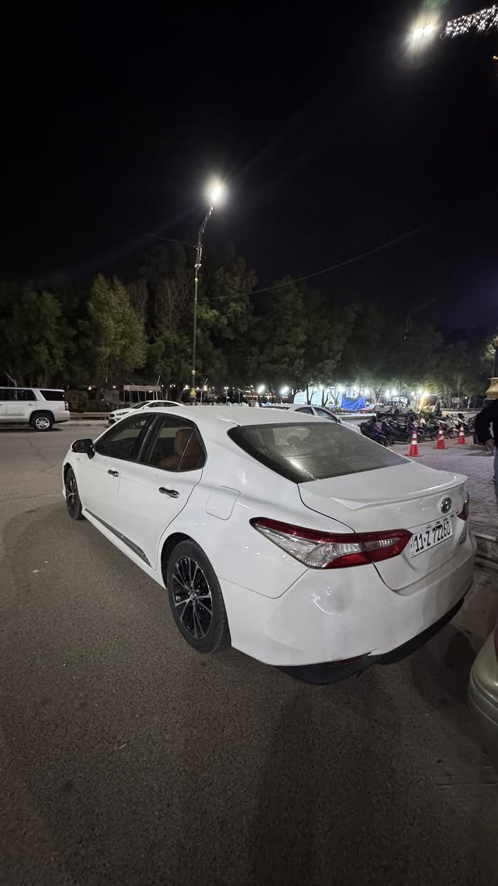 السلام عليكم 

كامري 2023 تكسي دبي ماشيه ١٣٣ الف 

لونها الاصلي ابيض بيها قطع صبغ 

مواصفاتها LE

هايبرد وبانزين 

رقمها بغداد الدولي بااسمي 

نضيفه وجاهزه مناقصها شي 

سعرها ١٤٥ وبيها مجال كلش بسيط


**إذا كنت صاحب هذا الإعلان وتريد حذفه لأي سبب، رجاءا أرسل رسالة إلى الدعم الفني**