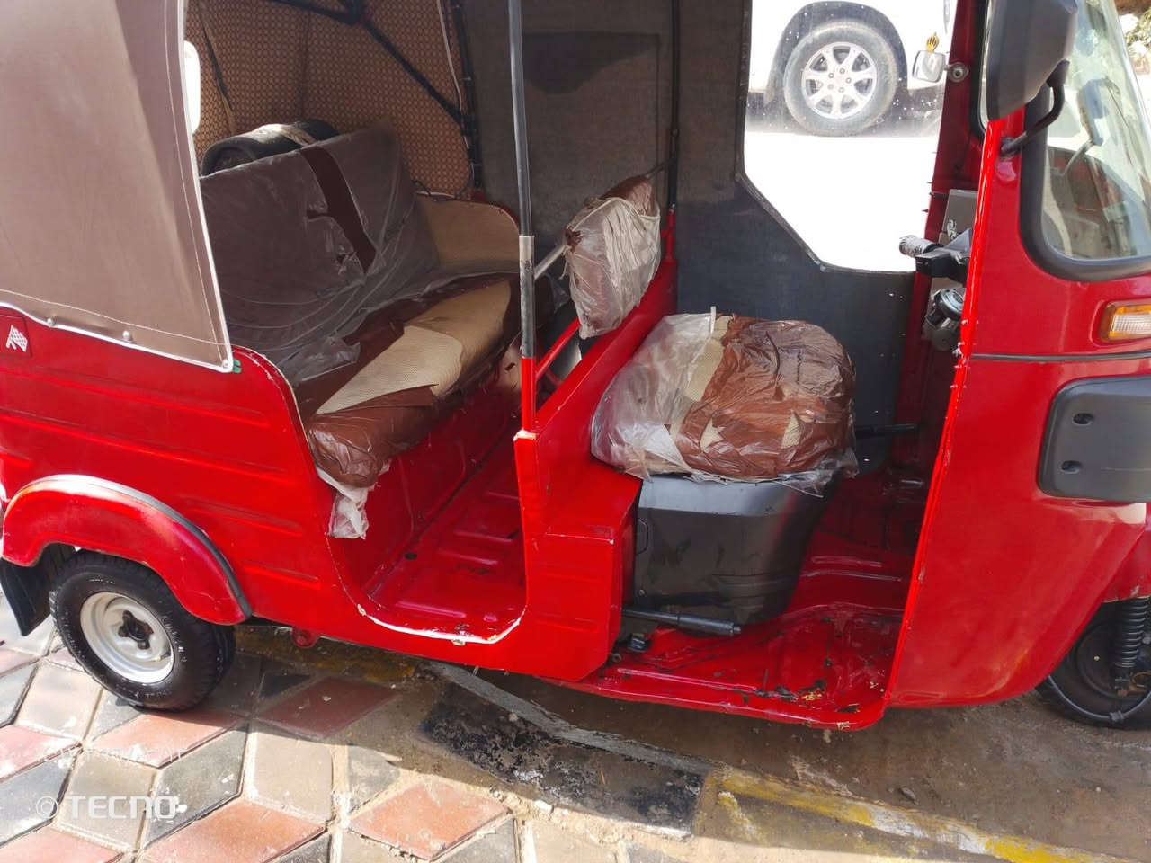 سلام عليكم تكتك 2017 البيع تكتك نضيفه خير من الله اوراق اتصل وبيك خير وتدالل ***********بي واتساب
