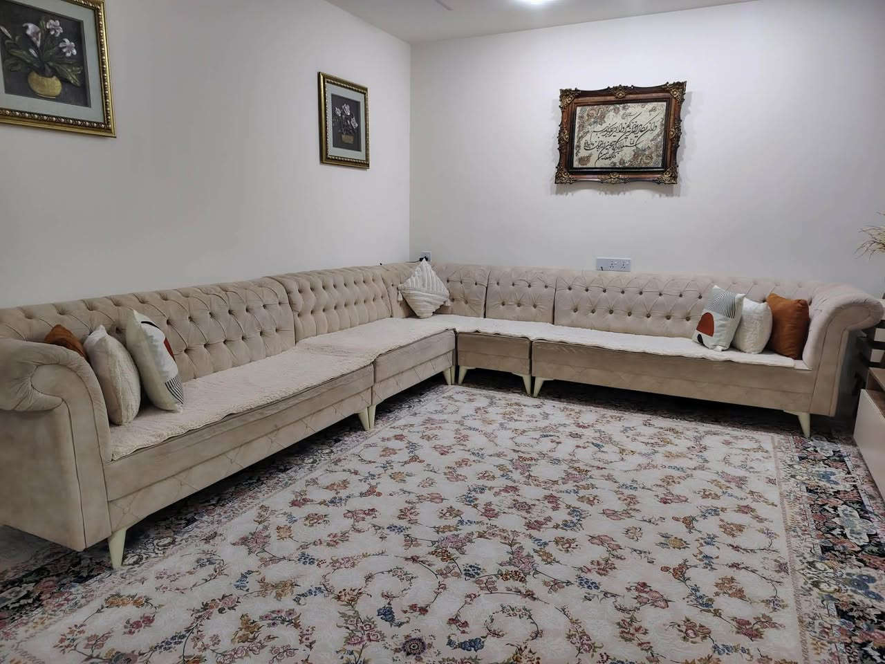 قنه‌فه‌ی ئێڵ بۆ فرۆشتن زۆر پاكوو جوان ماوه‌ته‌وه‌ ١٠نه‌فه‌ری 
نرخی ١٥٠ هه‌زار و معامه‌له‌ 
بۆ په‌یوه‌ندی كردن 

0 7 7 0 2 4 6 9 4 9 4
***********

واتس ئه‌پ و ڤایبه‌ریش به‌رده‌ سته السليمانية, العراق
