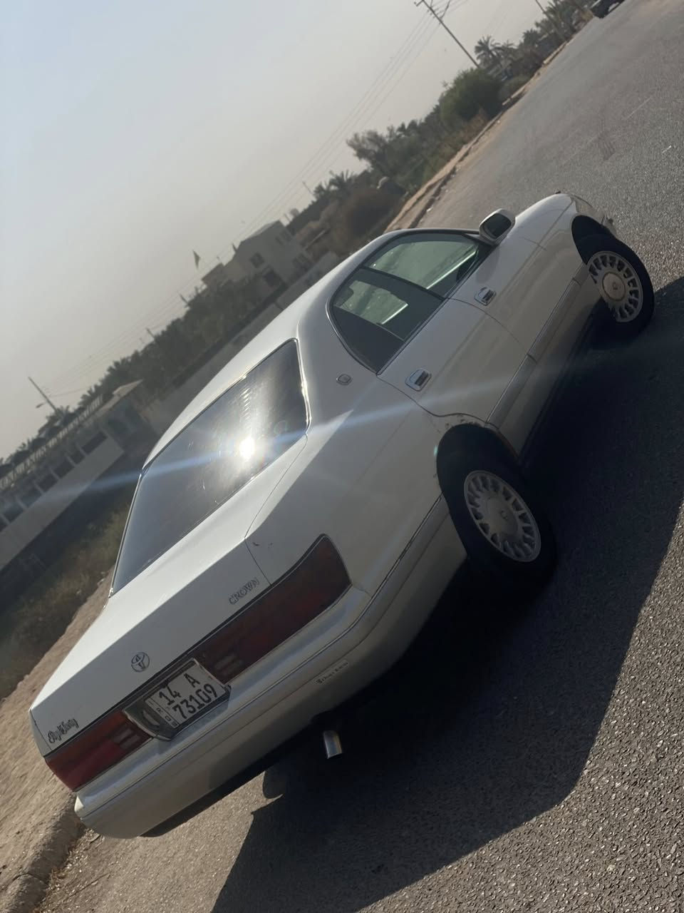 السلام عليكم للبيع بطة منفصل مديل 1991 مكفولة من الضربة القوية والصبغ عده الجاملغ الخلفي جهة السايق مصبوغ سيارة جاهزه كير مكينه كفاله حدادية 80‎%‎ تخم تاير توني شادهن شاشة وكامرة خلفية تبريد ثلج شاشة منضومة كاملة راديتر وراديتر تبريد وكمبريسر وفابريته كهربائيات كلهه شغاله للعلم سياره عليه منضومة غاز يعني انسه الصرفية سيارة بأسمي سنوية لل29 السعر 75 وبيهه مجال مكاني البصرة ابو الخصيب باب سليمان ***********. ***********
