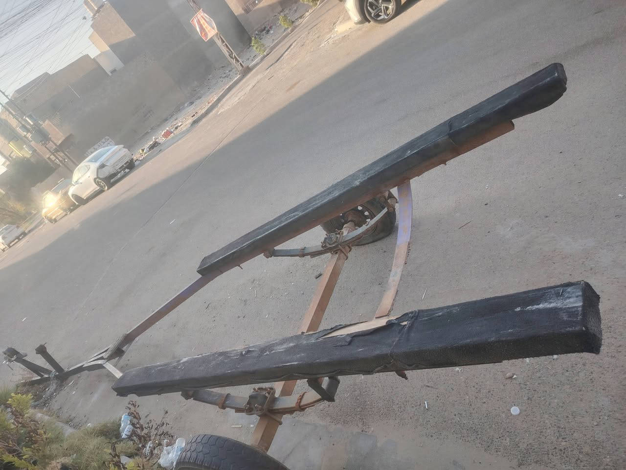 عربانه زورق عمل سبرنك بكره جديده للبيع تتحمل زوارق كبيره ***********ب 350 دولار بغداد
