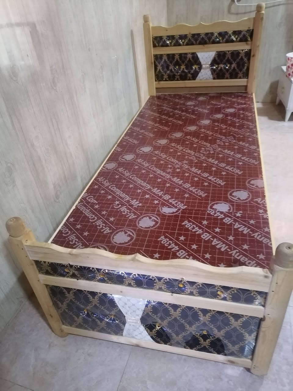 للبيع جديد كركوك قادسية ثانية قرب جسر ليلان منطقة 16 اب *********** بيها وات ساب.
