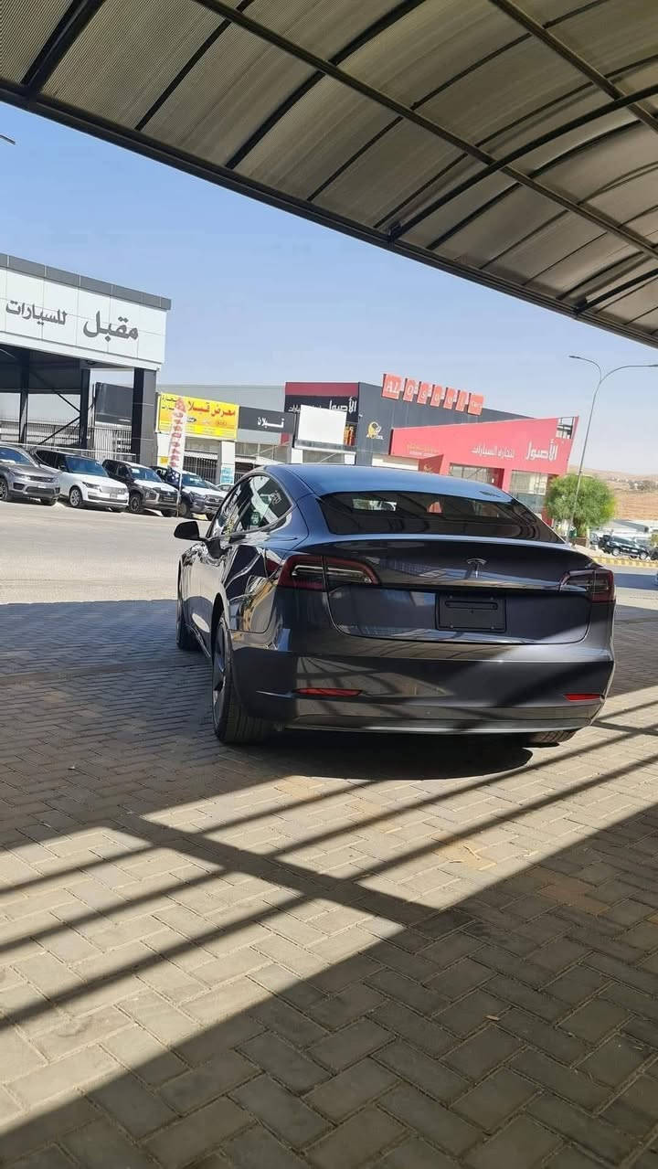 0791731998   تيسلا موديل 3 ستاندر بلس 2022 ماشيه 60 الف مايل وارد امريكا بتمشي بشحنة 450 فحص 3جيد الربع قصعه فقط لا يوجد ملاحظات الفحص مرافق في الصور  تواصل 0777564441 محمد  0788839196 انس  سياره موجود في #منطقه الحره  #tesla #تيسلا


**إذا كنت صاحب هذا الإعلان وتريد حذفه لأي سبب، رجاءا أرسل رسالة إلى الدعم الفني**
