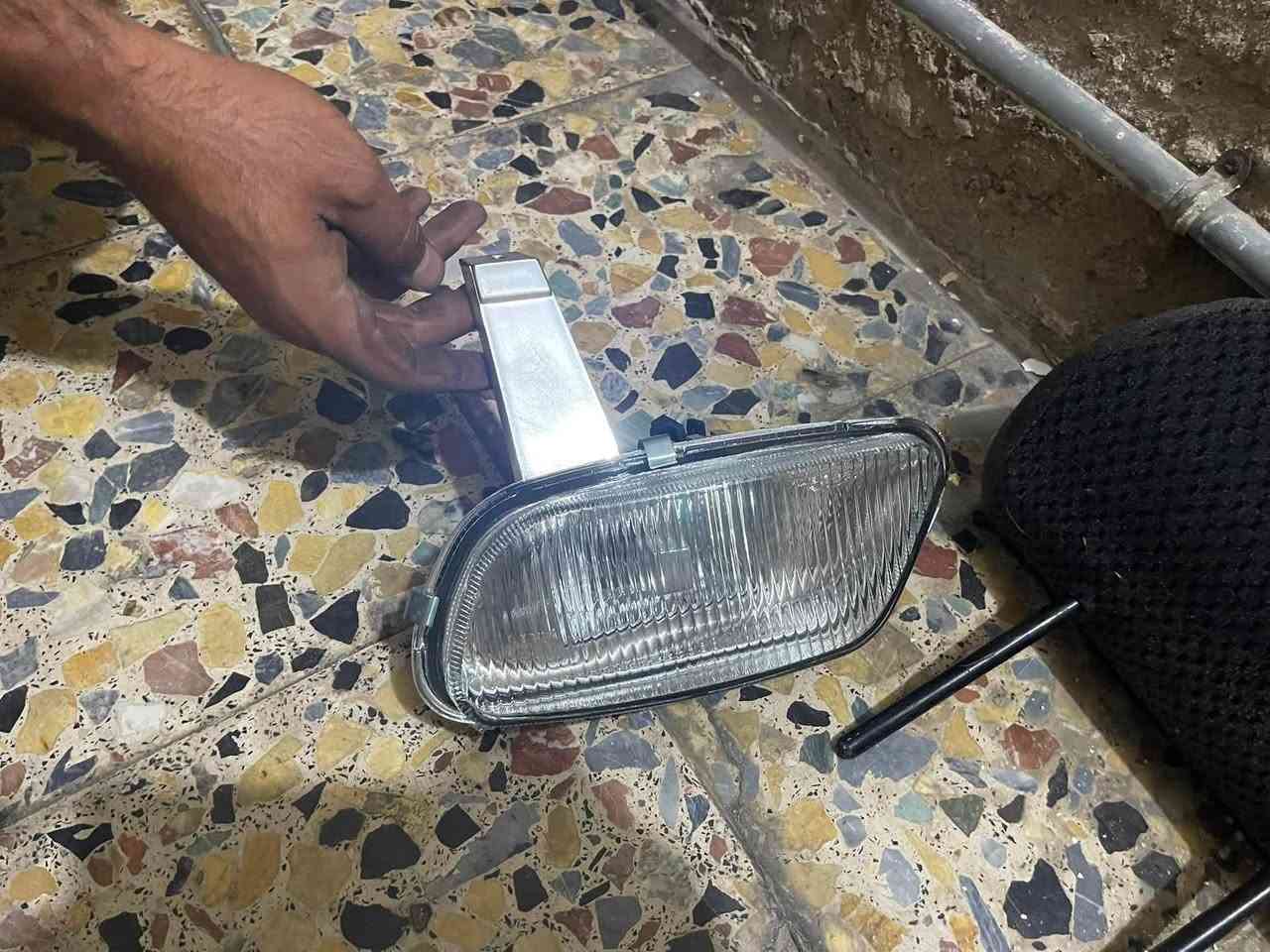 سلام عليكم للبيع غراض بيجو 
بك لايتات/تك بلوجكتر/سبير حجم15/ زوج تجاوي اماميه
اطار مال سني/شباك مال سني
***********
مكلف بل نشر اتصل على رقم الموجود❤️
