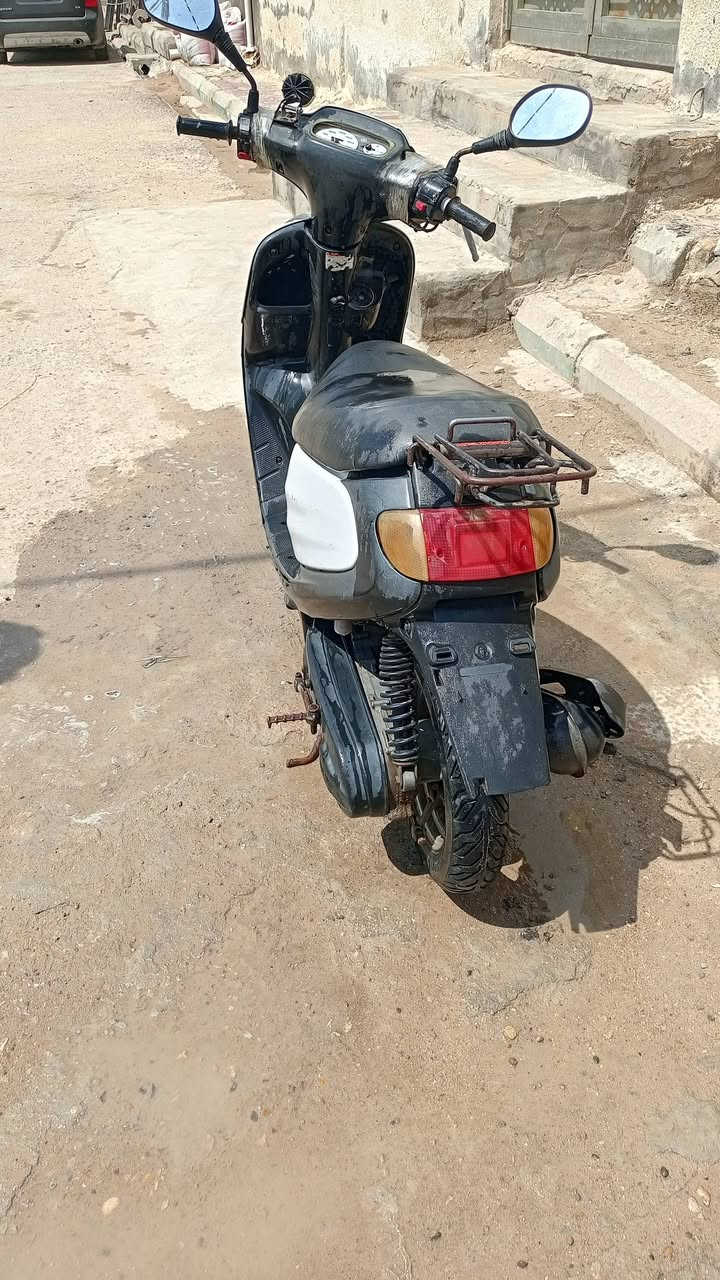 دراجة منغولي للبيع مفتوحة نضيفة كلش 
مكان السماوة حي العسكري الاتصال 

 ‏‪***********‬‏
