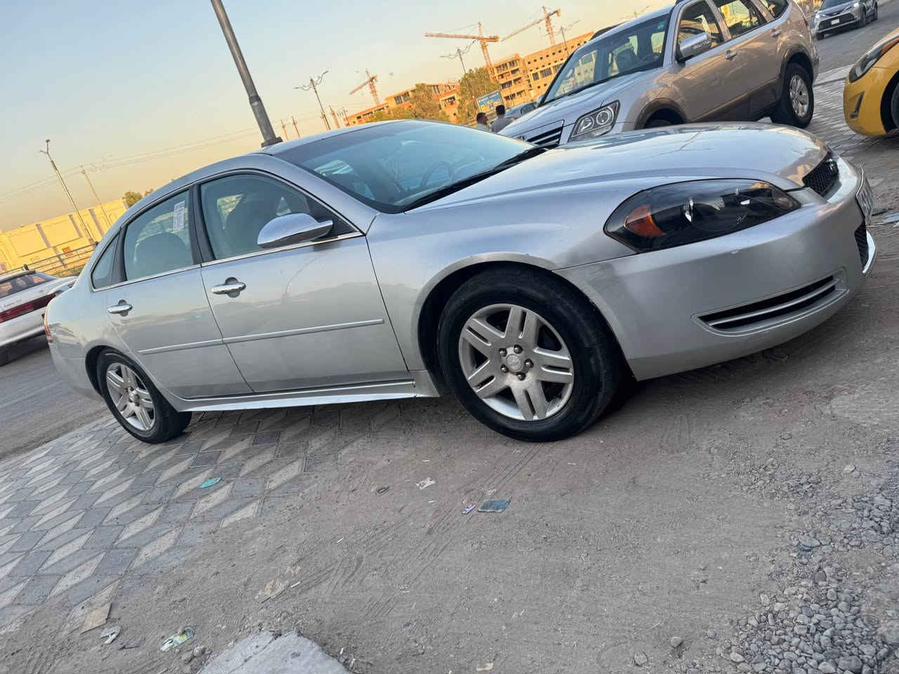 للبيع او الامراوس 

للأستفسار ***********
#السعر 95
امبالا 2013
مكينه 3600
رقم بغداد رقم وسنوية جدد
تخم تاير نظيف صدر امامي خلفي جديد
كهربائيات كلها شغالة.
تبريد ثلج
كير مكينه مكفولات 
حادثها جامرلغ خلفي الأيمن وراشين البوب كلير توحيد لون بدون دواخل 

مكان السيارة ديالى بعقوبة بعقوبة, ديالى
