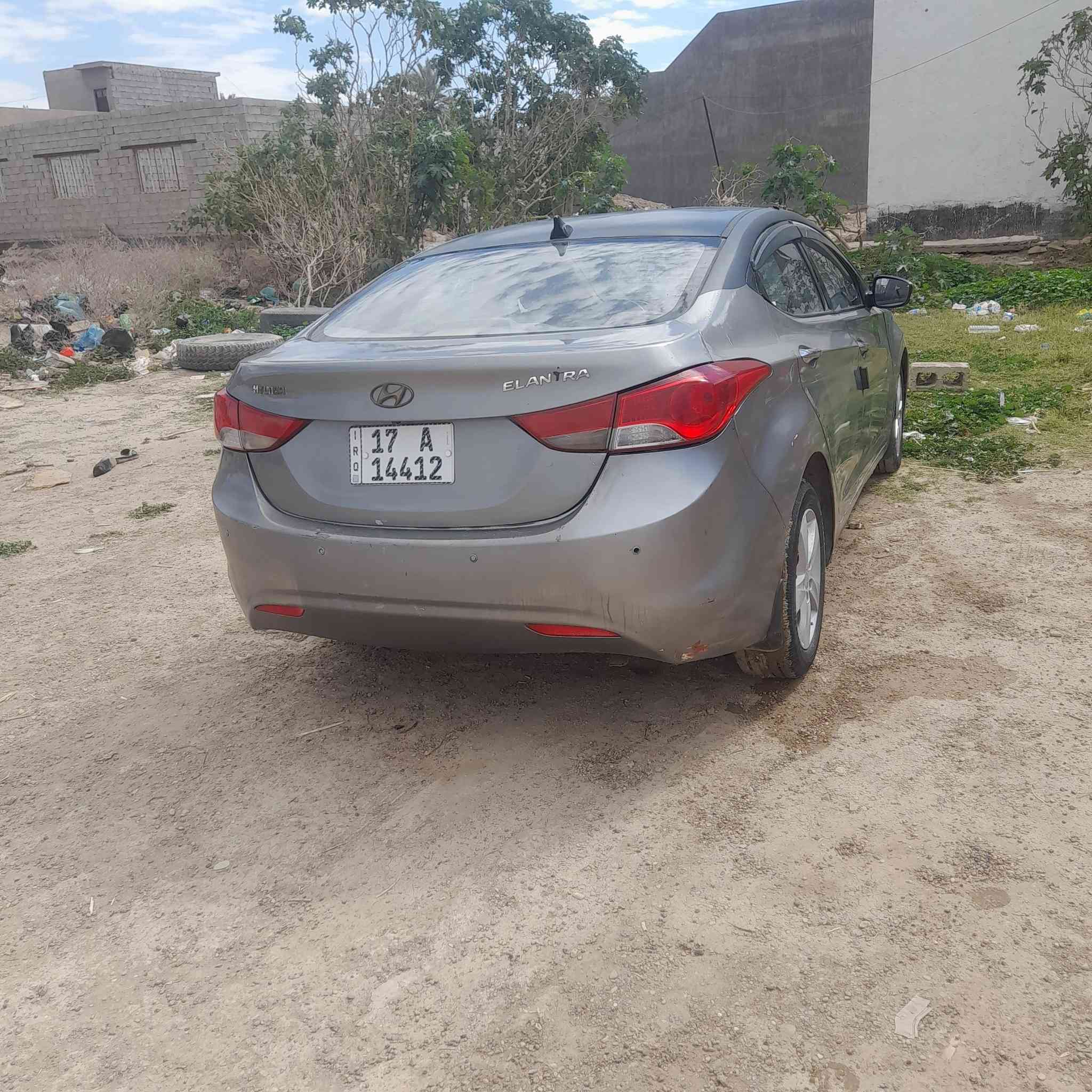 السلام عليكم النترا موديل ١٢ باسمي رقم مثنى مكينه كير تبريد تخم تاير كله مكفول السياره بيها جفيه السعر ٧٥ بيها مجال حك لجيه مكاني بغداد ابوغريب سياره باسمي تحويلها وين ميعجبك ***********
