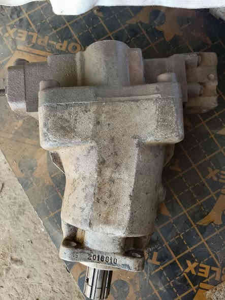 تصليح وتجفبت وتفصيخ مضخات هايدروليك وبمات وكنترولات عام لي انواع للكرينات العنوان كركوك اتصل وات ساب  ***********
***********
