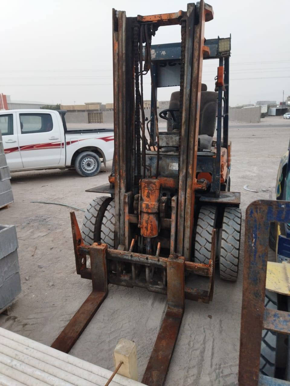 شوكيه تيوتا٣طن ٣حرك جب وصط كيرعادي تخم تاير محرك شرط جاهزه عنوان بصره هاتف *********** سعر ٥٥
