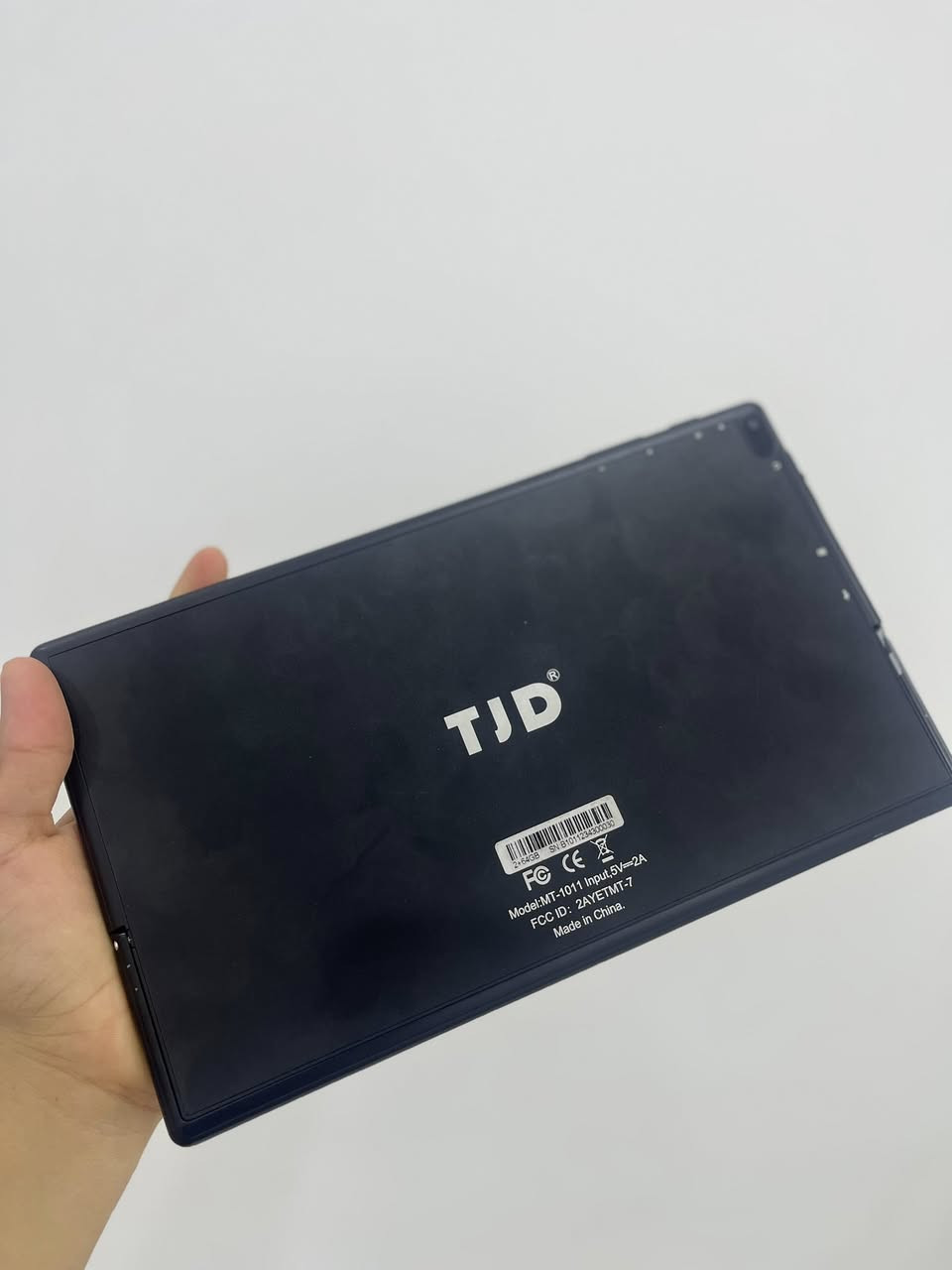 📱✨ عرض مميز – تابلت TJD شاشة كبيرة ✨📱

🔥 متوفر الآن تابلت عملي وبسعر مناسب 🔥  
مناسب للدراسة، اليوتيوب، الألعاب الخفيفة، والتصفح اليومي 👍

💥 المواصفات الكاملة:  
✔️ الشاشة: 10.1 إنج HD IPS واضحة وحجم مثالي  
✔️ الذاكرة: 64GB تخزين  
✔️ الرام: 2GB  
✔️ النظام: Android 12  
✔️ المعالج: Quad-Core سريع للاستخدام اليومي (Home Essentials Clearance)  
✔️ الكاميرا:  
📸 خلفية 8MP  
🤳 أمامية 2MP (Home Essentials Clearance)  
✔️ البطارية: 6000mAh تدوم لفترة جيدة 🔋 (Home Essentials Clearance)  
✔️ يدعم Wi-Fi + Bluetooth  
✔️ إمكانية إضافة ميموري لحد 512GB 💾 (Home Essentials Clearance)  
✔️ صوت ستيريو مزدوج 🔊  

💎 مميزاته:  
✨ مناسب للدراسة والمتابعة  
✨ تشغيل تطبيقات (يوتيوب – فيسبوك – تيك توك – ألعاب خفيفة)  
✨ شاشة كبيرة مريحة للعين  
✨ تصميم أنيق وخفيف  

💰 السعر: ( 65 الف وبي مجال )  
📍 الموقع: (ديوانيه حي جامعه  )

 والاستفسار راسلنا خاص أو واتساب ***********
