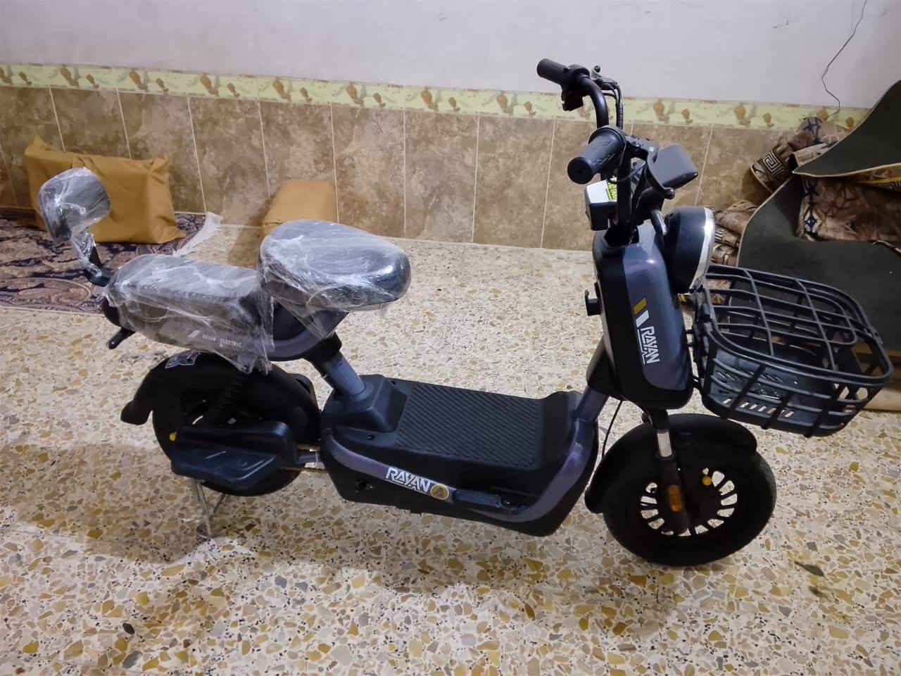 بايسكل ما ماشي شحن موديل 26 سعر 350 كان الناصريه قضاء رفاعي ***********
للبيع واطلبوا مراوس
