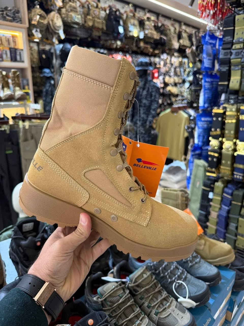 عرض خاص
بسبب كثرة
الطلبات تم توفير البسطال
البليفل الألوان صحراوي او عسلي او اسود متوفر كافة الاحجام
40
41
42
43
44
45
46
السعر 45  الف
يوجد خدمة توصيل كافة المحافظات مجاني 
جمله او مفرد البيع
***********
***********
***********
