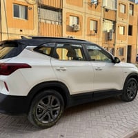 كيا سلتوز مديل 23 صبغ بنيد  نفسه وقبق جنطه بيههصبغ قليل  السعر 155 مرق...