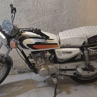 ٤ دراجات • موديل ٢٣ • أوراق