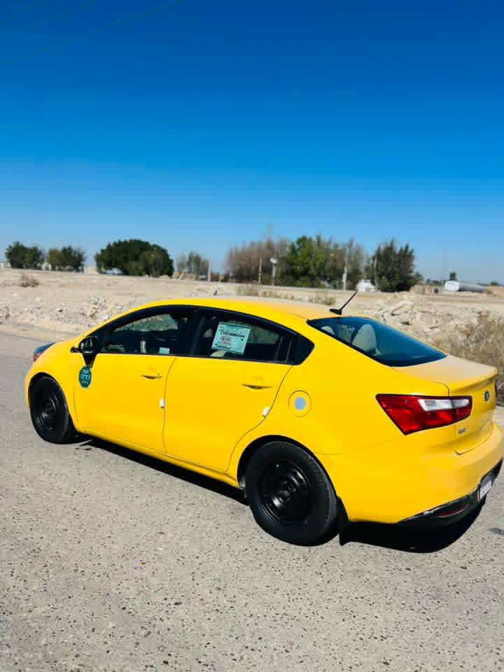 سلام عليكم ريو 2015زقم بغداد سنويه ال2028 مصفره هئيه وغرامات صور الضرر بلمنشور السياره كلين ليبل واحد السياره  كير ومحرك وحداديه كفاله تخم تاير جديد مال جناي جاهزه الاخير تبريد ثلج ⛄️ تدفئه شغاله
السعر79وبيها مجال لشراي 
الاتصال***********
مامتوفر بلخاص👆👆
مواصفات السياره 
نص فول غني عن التعريف
