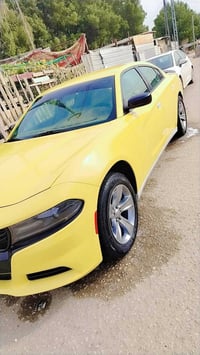 جارجر للبيع موديل 2016مرمز 2021رقم بغداد انكليزي مشروع وطني سياره بيه ...