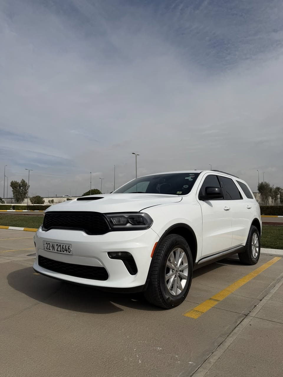 دوج دورانگو 2024
V6 

دبل إكسل 

مواصفات sxt 

شاشة جبيرة كاميرا 

كشنات هيتر 

ستيرن هيتر 

3مقاعد تبريد مركزي 

ماشية قليل 20mile 

سيارة مرقمة جاهزة 

سنوية ورقم جديدة بي اجازة تضليل جام جديدة لمدة سنة 

قطعتين صبغ فقط بنيد و جاملغ سكن 

شوية راس شانصي بي صبغ

مكان سيارة أربيل 

سعر مطلوب 240$

***********  واتس اب
