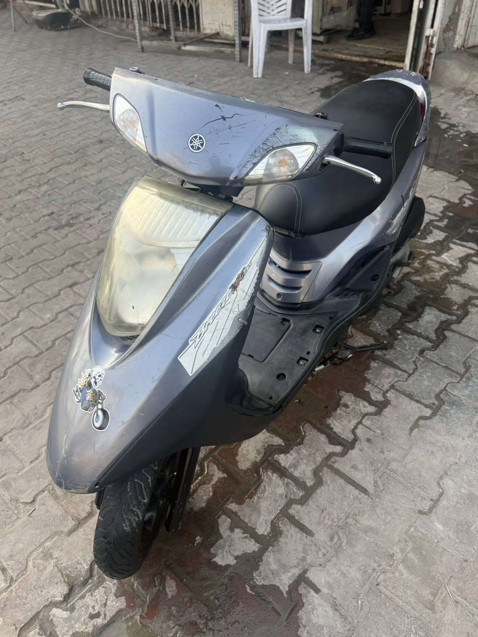 سلام عليكم دراجة بريز للبيع سرعة ١٤٠ كاملة من كلشي كل نقص مابيها مكينة بلاديه نكره سلف كل نقص مابيها ٦٢٥ الف مكاني كاظمية او ساحة حرية للاستفسار ***********
