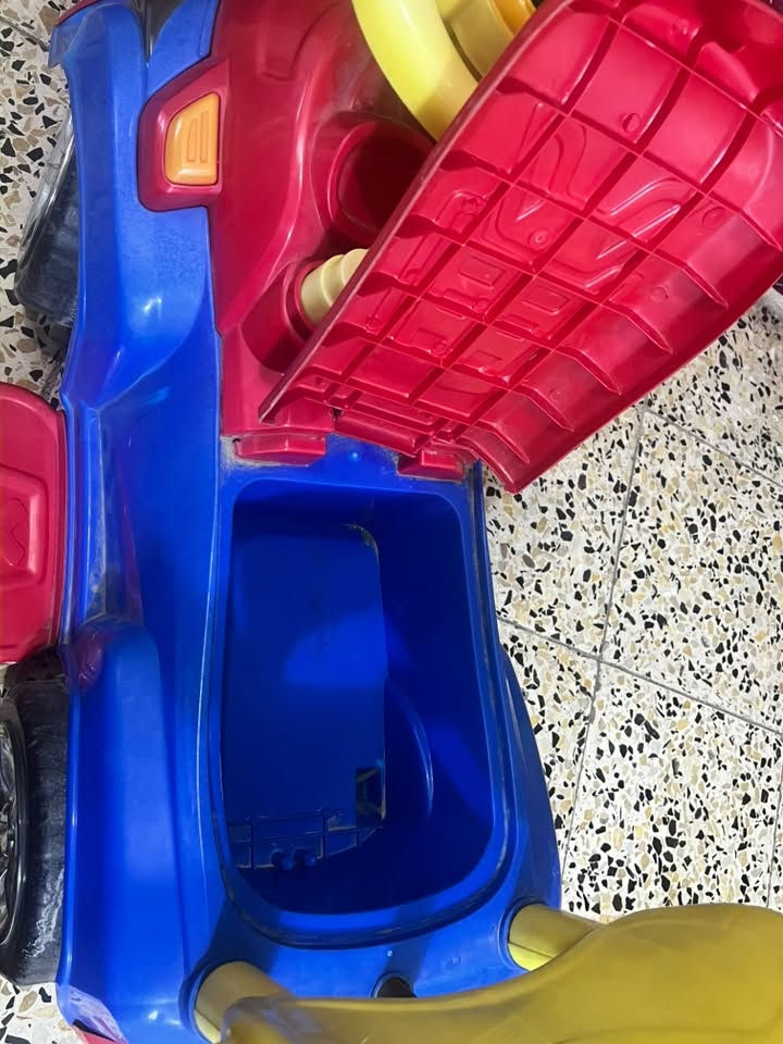 سياره اطفال للبيع مكانها الشعب شارع الصحة نضيفه كلش نقصها برغي الستيرن واضحة بالصور سعرها 25 ويداتها موجودات وجديدات


**إذا كنت صاحب هذا الإعلان وتريد حذفه لأي سبب، رجاءا أرسل رسالة إلى الدعم الفني**