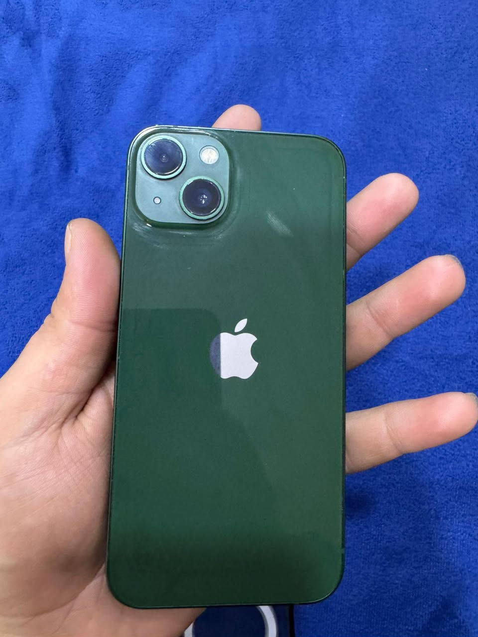 سلام عليكم ايفون 13العادي
النضافه مثل ماموضح الجهاز بطاريه 81 
لامبدل بي شي ولا مفتوح الجهاز على وضع البلادي 
الجهاز ويا كارتونه مالته 
السعر 450
للشراي يتصل ***********
