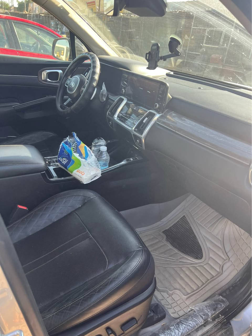 السلام عليكم سورنتو ٢٠٢١برستيج فول مواصفات واحد على واحد مايحتاج نذكر المواصفات معروفه حادث جاملغ وبنيد بدون دواخل رقم بغداد بئسمي سياره جاهزه للاخير ماعايزه برغي ماشيه ٦٠السعر٢١٢ وبيها مجال *********** النجف, العراق
