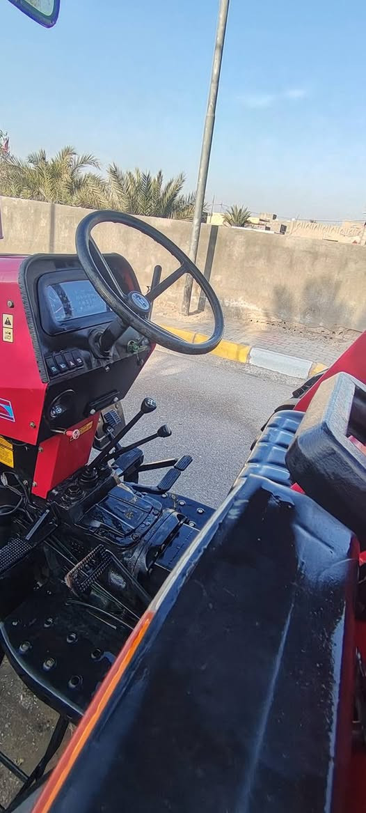 السلام عليكم 
كاروبة فورويل للبيع 2024 ما مشتغلة هواي توني ماخذهة وكالة المكان سماوة ***********
