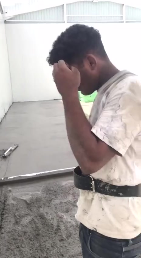 بسم الله الرحمن الرحيم
مستعدين صب وصقل الارضيات والجملونات وساحات ستام كونكريت وسقل الهليكوبتر  وجميع انواع النقشات.. لكافة شوارع  حكوميه  والدوائر الحكومية والأهلية.ومحطات وقود     وتقطيع جوينات بالكتر  
/الوان اصباغ 
كادرنا متواجد للعمل في جميع محافظات العراق وباسعار تنافسية.. ويوجد ضمن العمل مهندس /

* للاستفسار وطلب العمل، مراسلة الصفحة على الماسنجر/
او الاتصال على الرقم او ع الا اتساب  ***********
