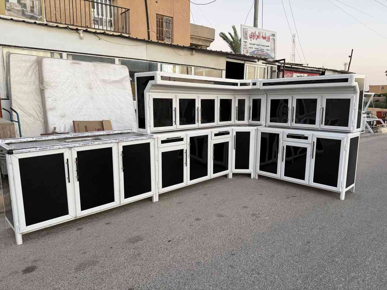 من رخص ادمن موافقه
كونتر مستخدم نضيف بوري سعودي العنوان راوه  معرض هيثم واخوانه لبيع الاثاث مقابيل دائره ماء

بيع نقدي + اقساط
*********** 
يوجد خدمه توصيل
